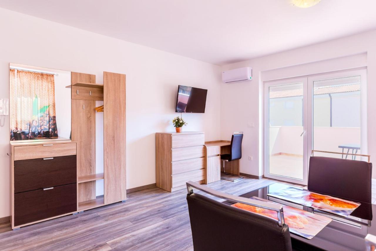 Irina Appartement Medulin Buitenkant foto